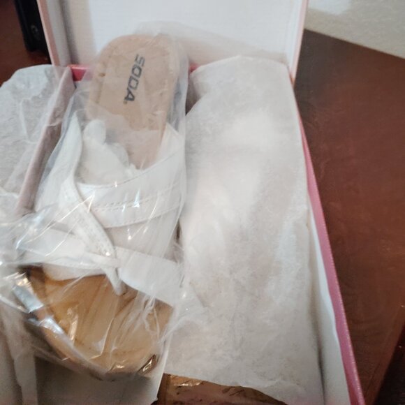 Heels,wedge heels etc. - Picture 15 of 16